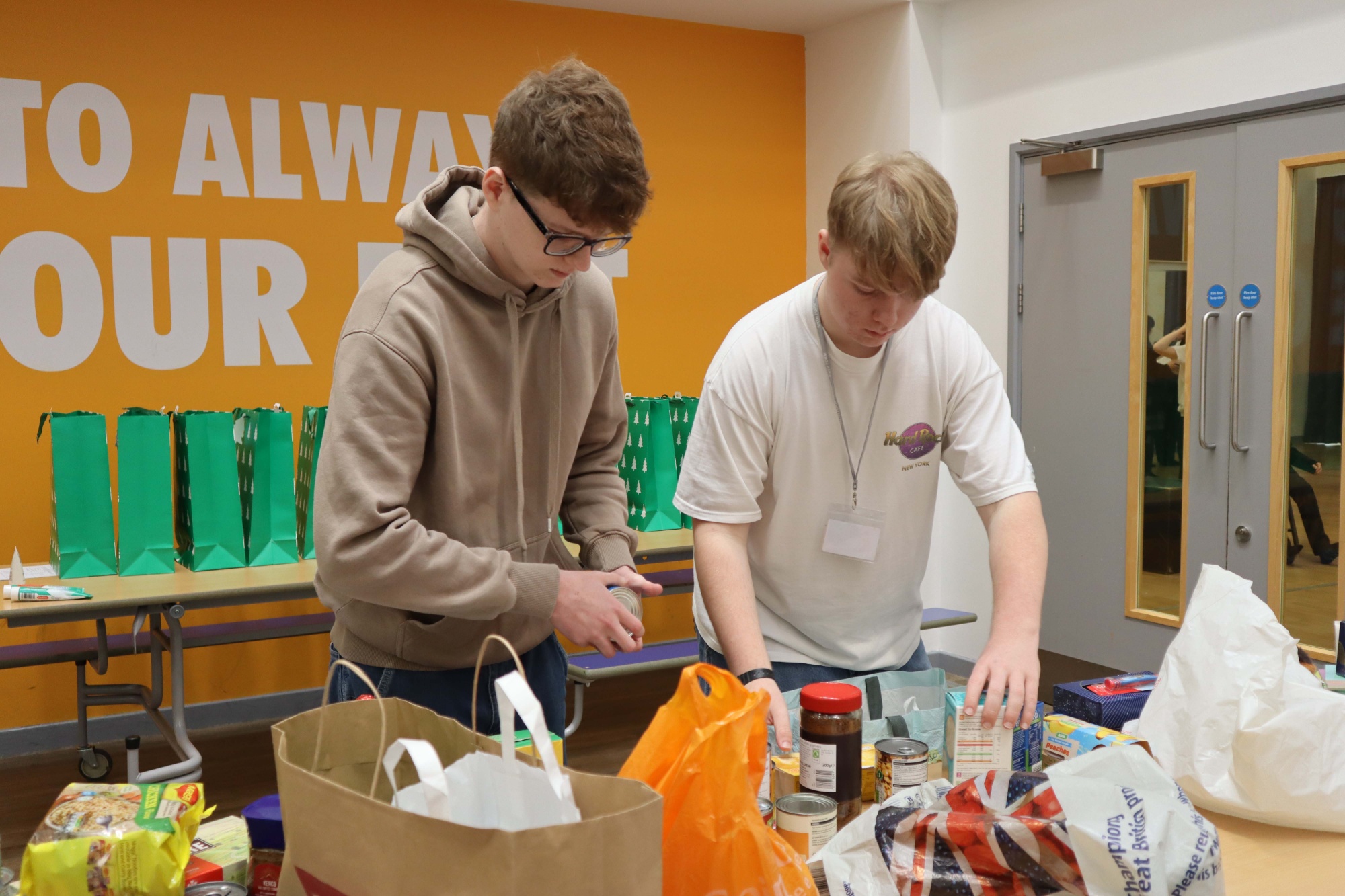 South Nottinghamshire Academy - Festive Food Bank 2023